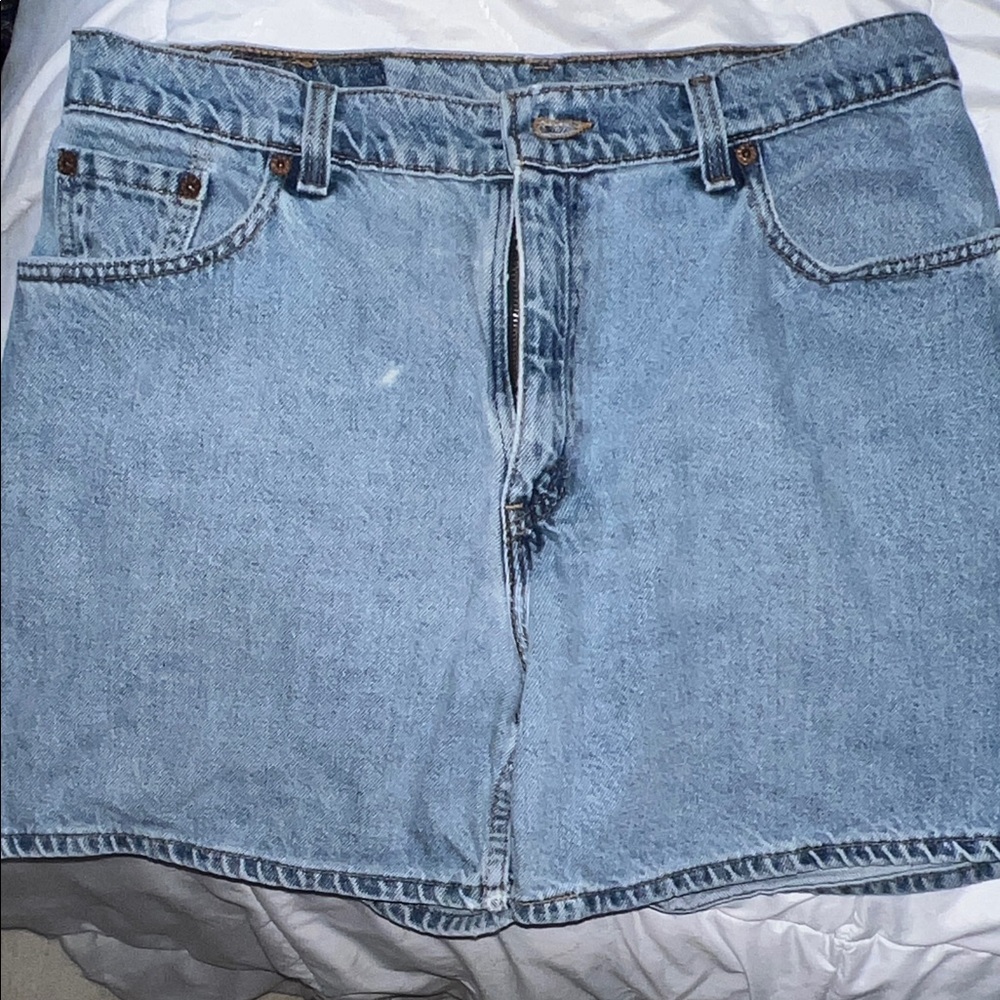 Vintage 1999 Levi’s Denim Shorts Size 12